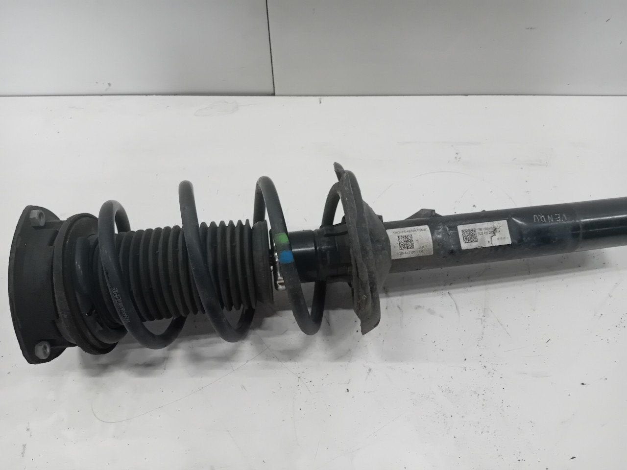 Veerpoot rechts voor Skoda Octavia, Onderdelen@venauto.nl, Van der Ven Autorecycling B.V., Gebruikt, Ettenseweg 76, 4706 PB Roosendaal, The Netherlands