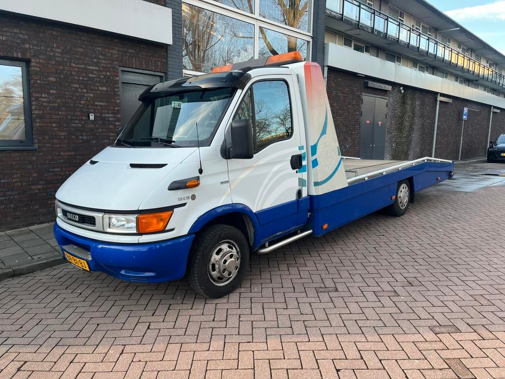 Iveco Daily 35C11 2.8TD Oprijwagen LIER / OPRIJPLATEN / APK, Auto's, Bestelauto's, 4 cilinders, Iveco, Wit, Bedrijf