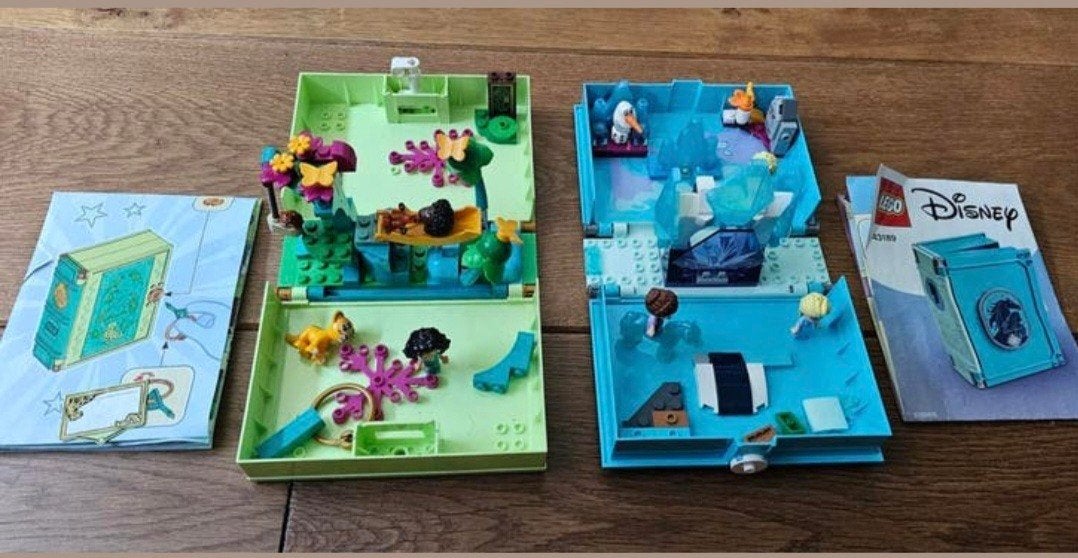 Lego story books- 2x - o.a Frozen-  * prijs voor beide:, Ophalen, Gebruikt, Lego