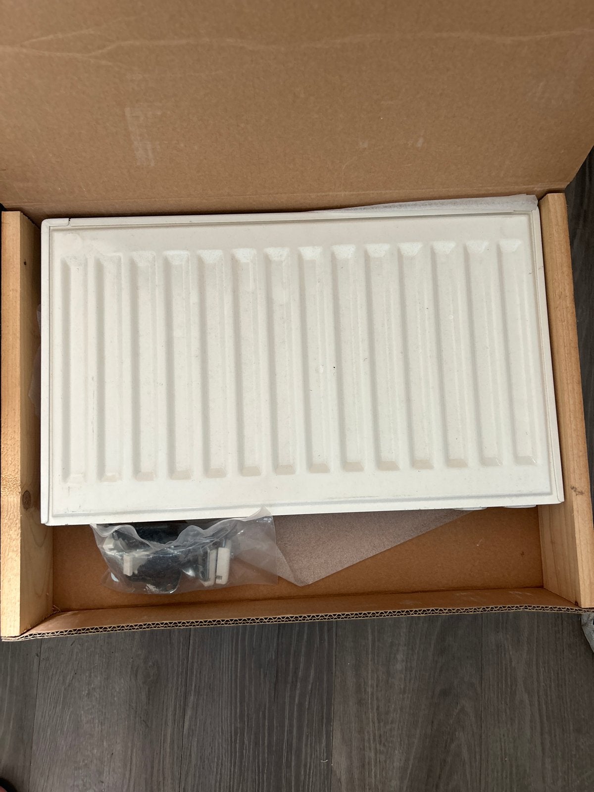 VeraLine Monster Radiator H-0350 x L-0550 x D-056, 30 tot 80 cm, Radiator, Nieuw, Ophalen of Verzenden