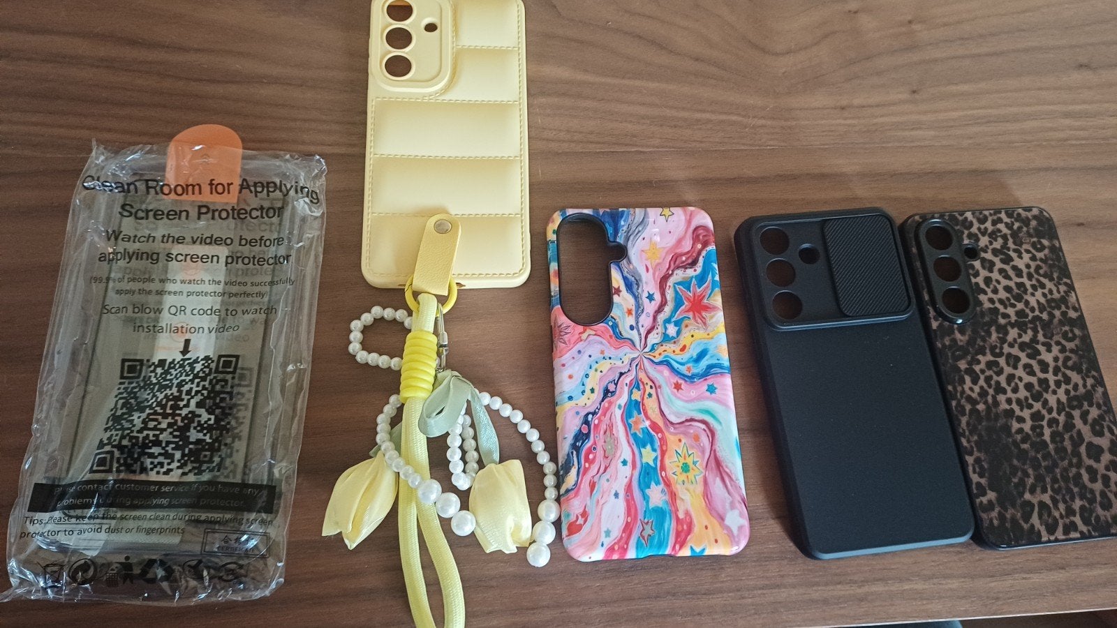 Samsung Galaxy S26+ Hoesjes en Screenprotector, Ophalen of Verzenden, Zo goed als nieuw, Overige modellen, Hoesje of Tasje