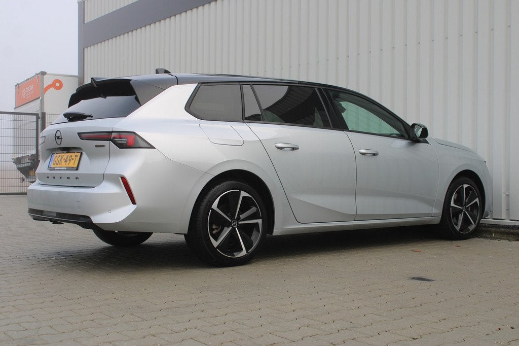 Opel Astra Sports Tourer 1.2 Turbo Hybrid GS | Incl. 12 maan, Auto's, Opel, 12 maanden, 136 pk, 1199 cc, Leder en Stof