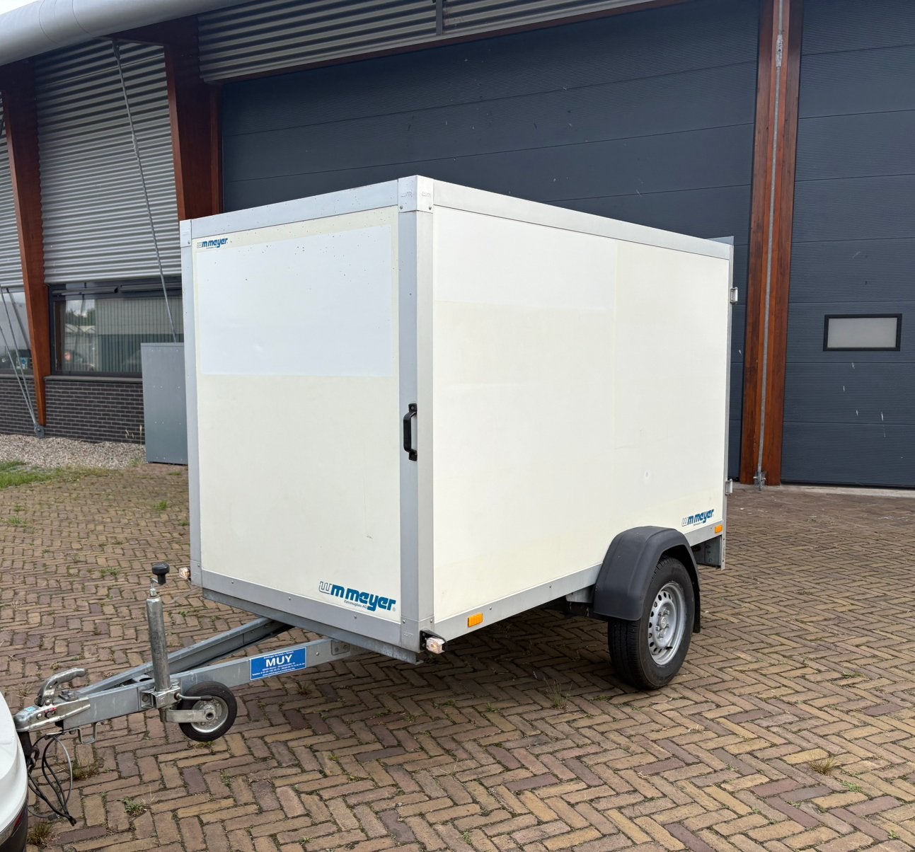 Gesloten aanhanger 257x130x150cm 750kg❗️, Auto diversen, Aanhangers en Bagagewagens, Ophalen of Verzenden, Zo goed als nieuw