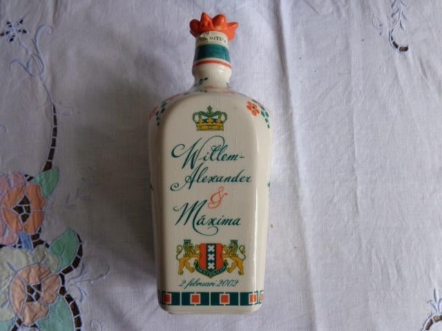 WILLEM ALEXANDER drank fles maxima 2002jr, Overige gebieden, Overige typen, Ophalen of Verzenden, Zo goed als nieuw