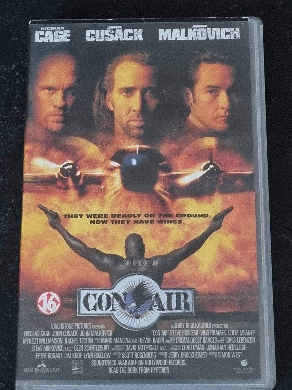 Con Air VHS - Actieklassieker met Nicolas Cage, Nederlands ondertiteld, Gebruikt, Vanaf 16 jaar, Ophalen of Verzenden