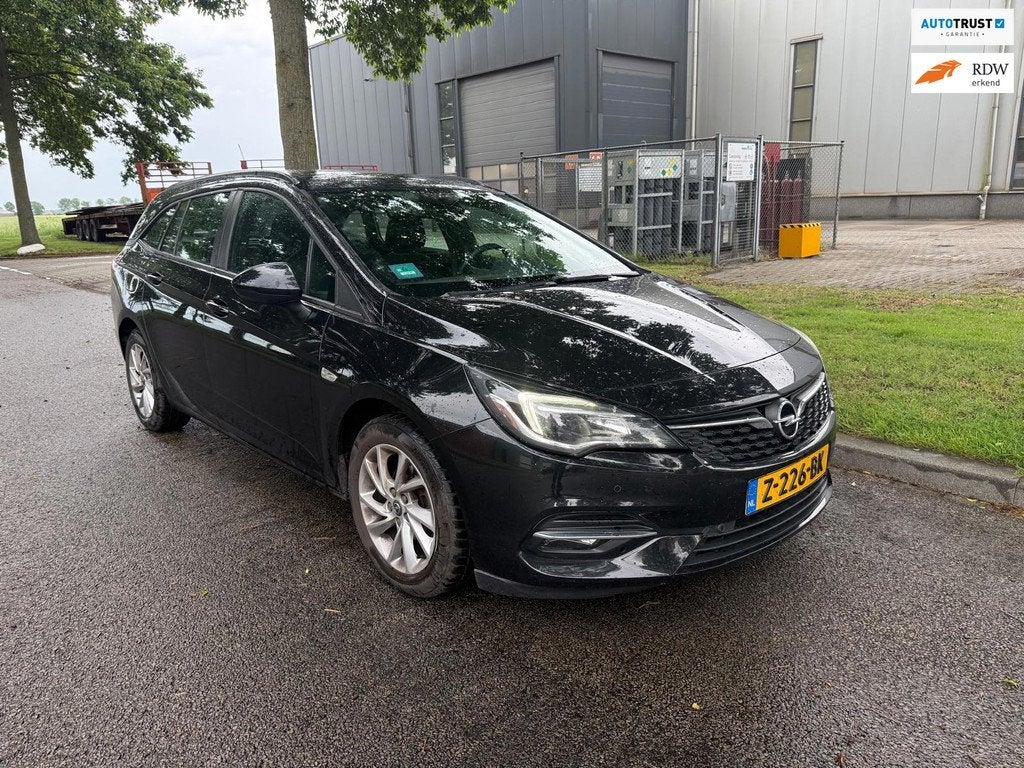 Opel Astra Sports Tourer 1.5 CDTI Edition (bj:(2020) 141000, Gebruikt, Automatische klimaatregeling, 140 €/maand, 3 cilinders