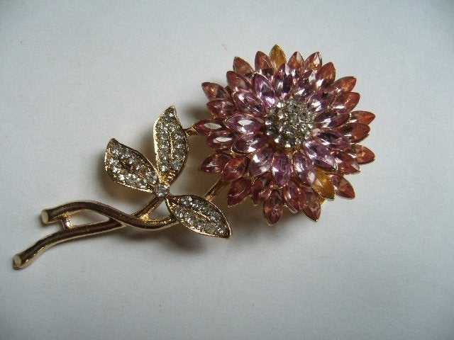 LEUKE VINTAGE BROCHE BLOEM, Verzenden, Overige materialen, Broche