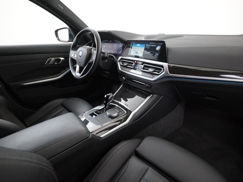 BMW 3 Serie Touring 330e xDrive Luxury Line | Panoramadak |, Auto's, BMW, Gebruikt, Euro 6, 4 cilinders, Zwart