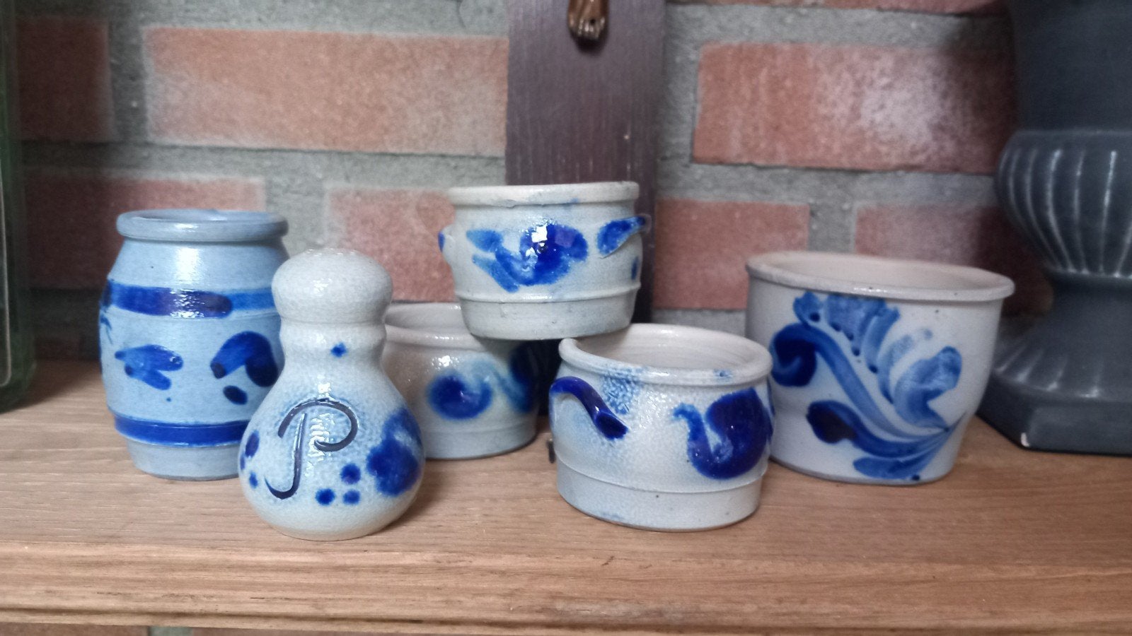 Zes Keulse potjes en pepervaatje, Antiek en Kunst, Ophalen of Verzenden