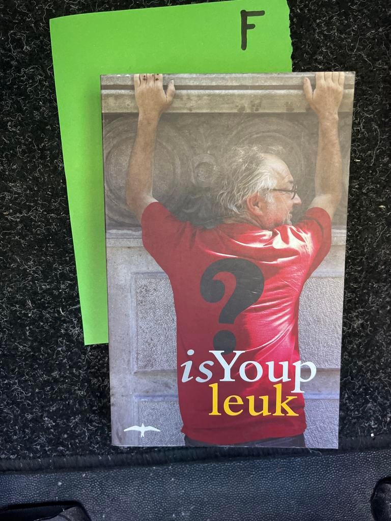 Is Youp Leuk - Youp van 't Hek (Boek), Ophalen of Verzenden, Zo goed als nieuw, Anekdotes en Observaties