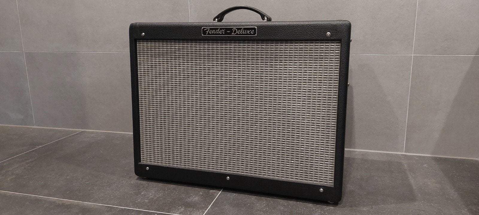 Fender Hot Rod Deluxe gitaarversterker incl. 2 footswitches, Muziek en Instrumenten, Ophalen, Zo goed als nieuw, Gitaar, Minder dan 50 watt