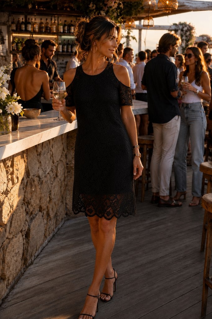 jurk kant kantenjurk cocktailjurk met cold shoulder, Kleding | Dames, Jurken, Maat 38/40 (M), Zwart, Ophalen of Verzenden, Zo goed als nieuw