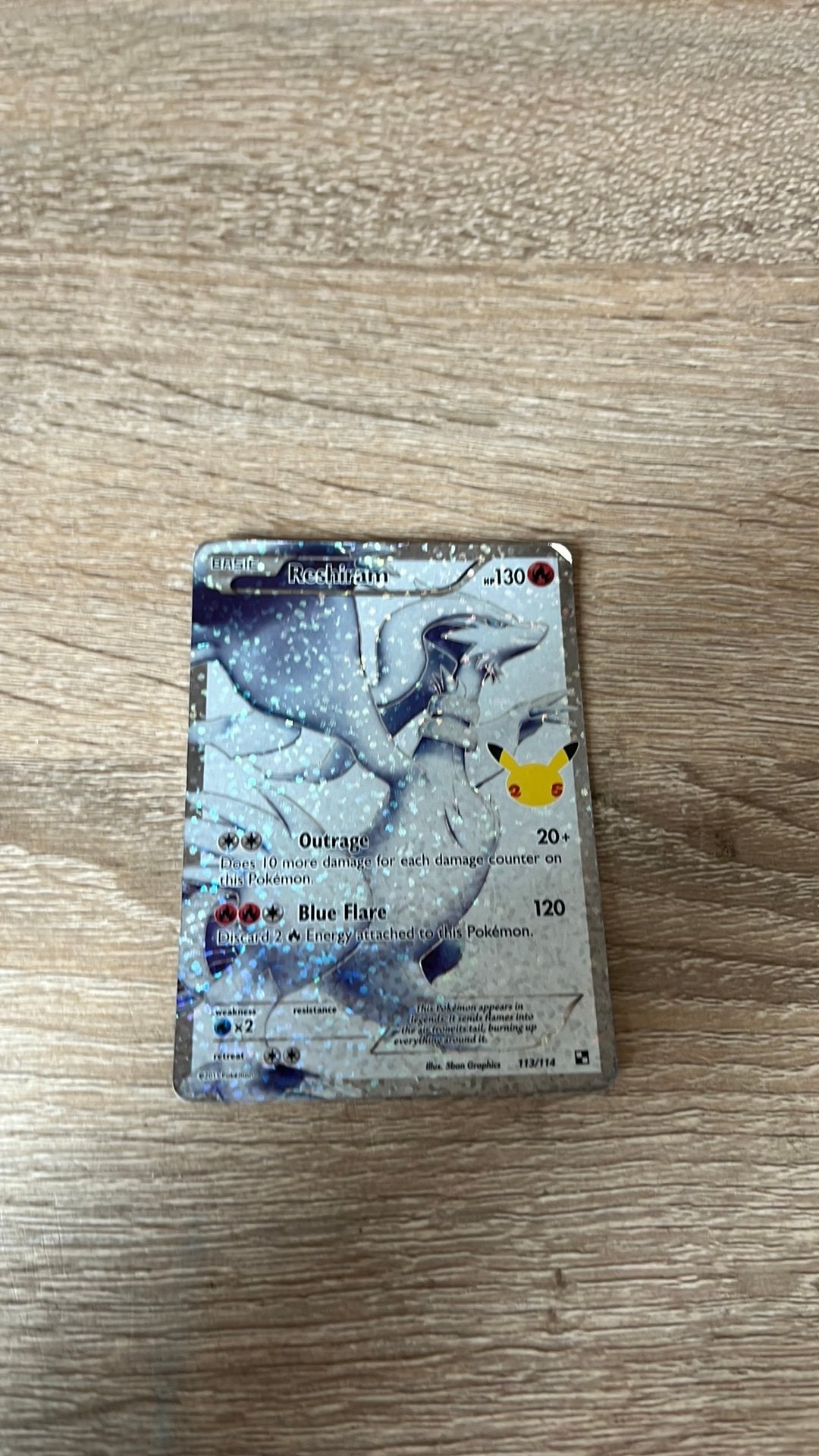 Reshiram Celebrations Pokémon Kaart (Foil), Hobby en Vrije tijd, Verzamelkaartspellen | Pokémon, Ophalen of Verzenden, Zo goed als nieuw