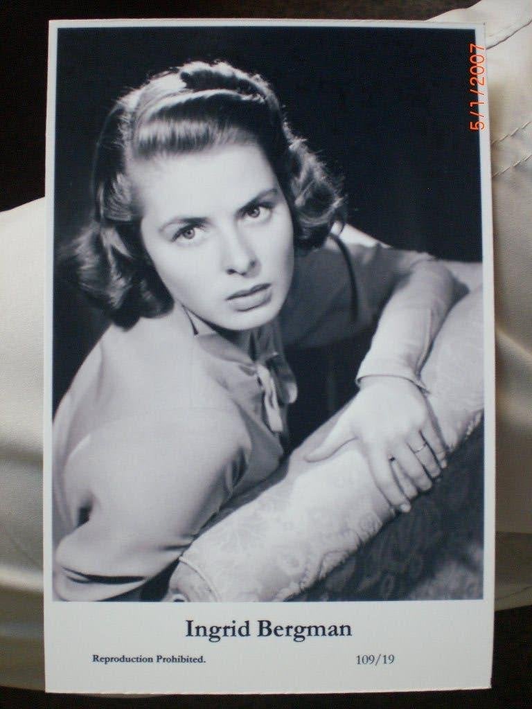 kaart Ingrid Bergman 2, Ophalen of Verzenden, 1980 tot heden, Ongelopen, Sterren en Beroemdheden