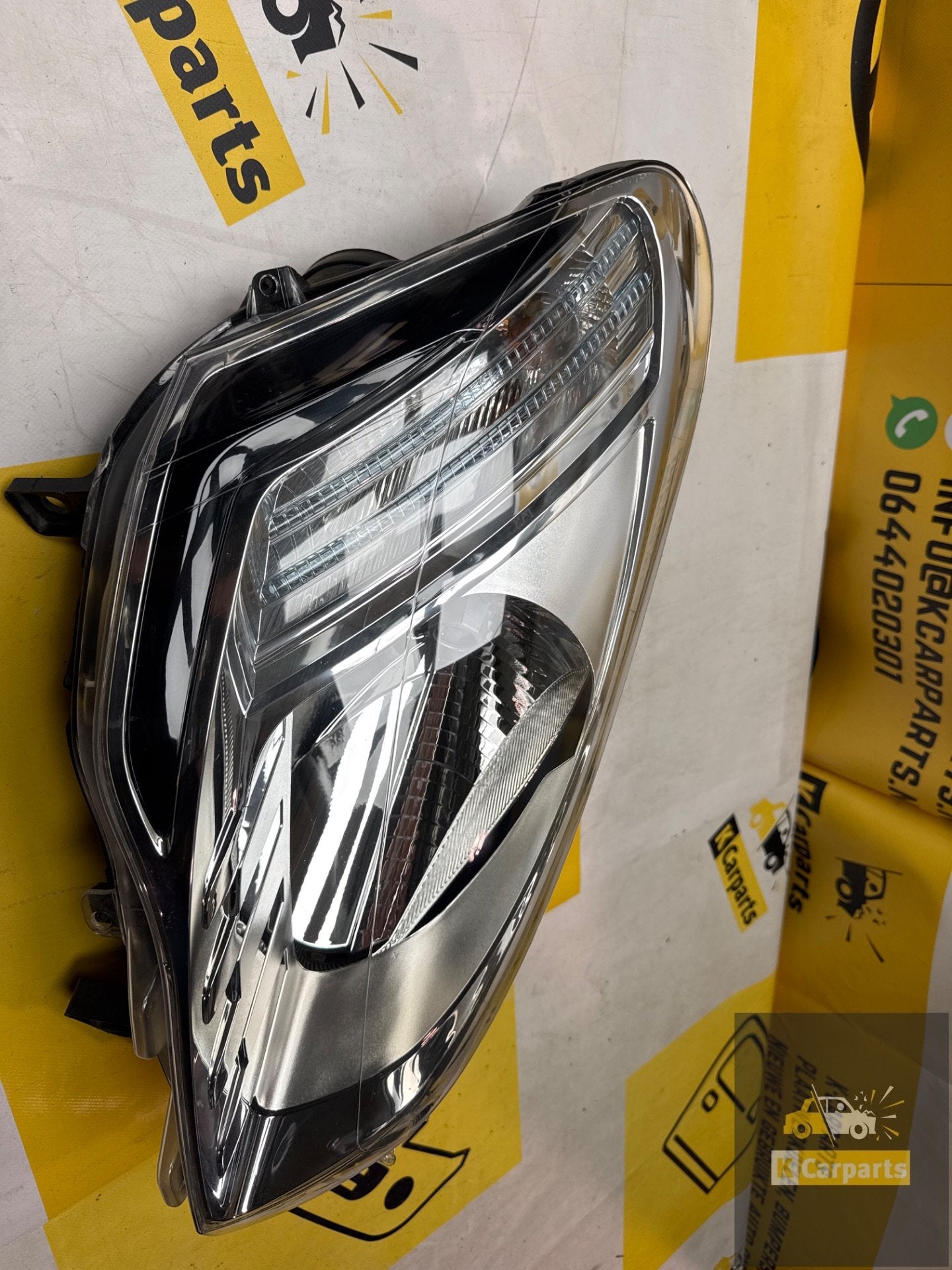 Citroen Berlingo II Koplamp halogeen rechts 90043838, Info@fabrikant.eu, Citroën, Fabrikantstraat 1
1000 AA  Amsterdam, NL, Ophalen of Verzenden