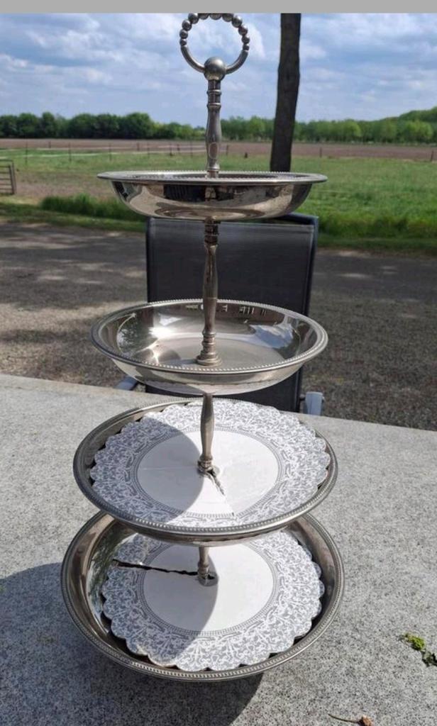 Grote luxe etagere, Huis en Inrichting, Woonaccessoires | Etagères, Ophalen, Zo goed als nieuw