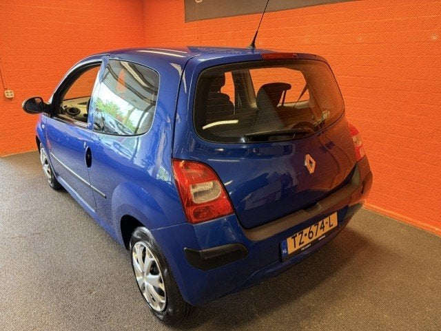 Renault Twingo 1.2 / ACCES / ZEER MOOI / ELECTRISCHE PAKKET!, Voorwielaandrijving, Gebruikt, 31 €/maand, 4 cilinders