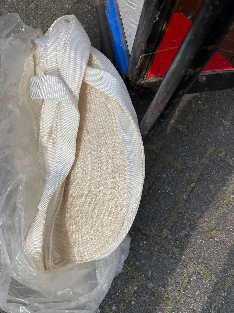 Band materiaal, Ophalen
