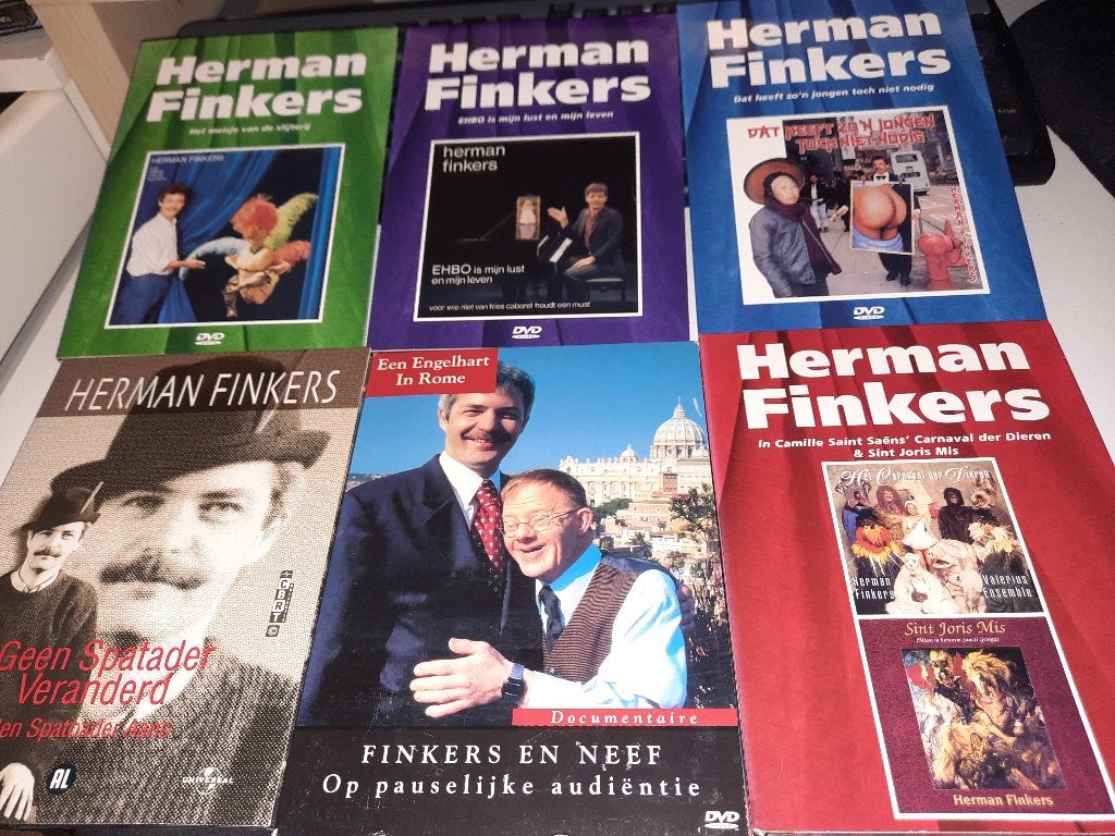 6X DVD HERMAN FINKERS, Alle leeftijden, Ophalen, Zo goed als nieuw, Stand-up of Theatershow