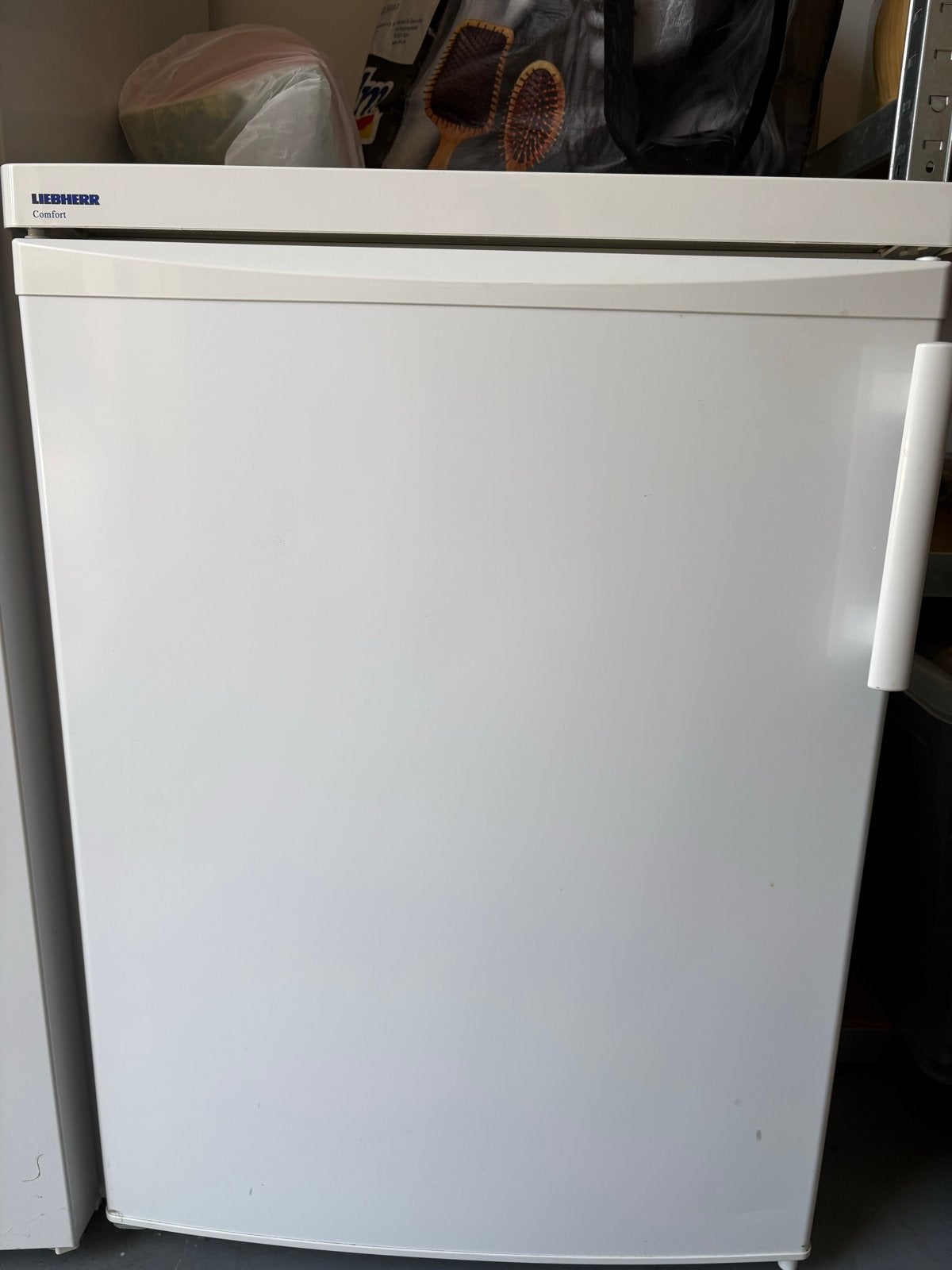 Liebherr Comfort Koelkast - Koelt niet (defect) - Gratis, 150 tot 200 liter, Zonder vriesvak, Energieklasse A of zuiniger, Niet werkend