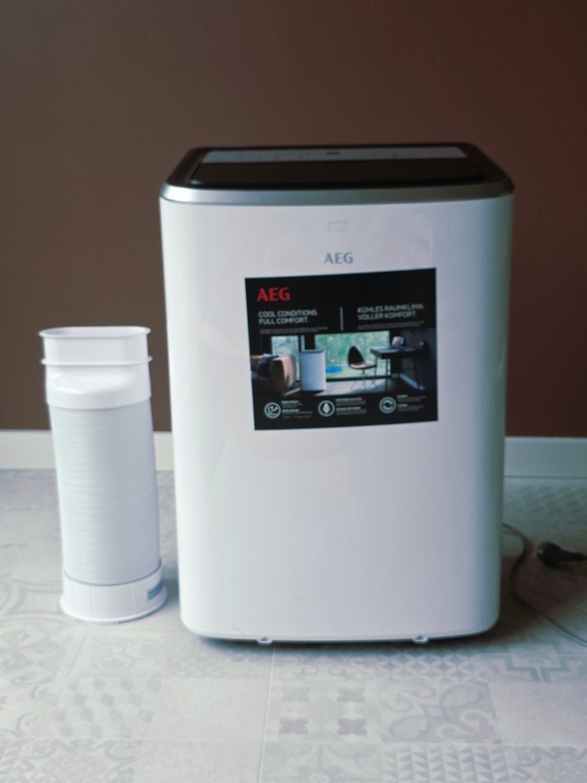 AEG mobiele airco AXP344338CW, Minder dan 60 m³, 3 snelheden of meer, Ophalen of Verzenden, Zo goed als nieuw