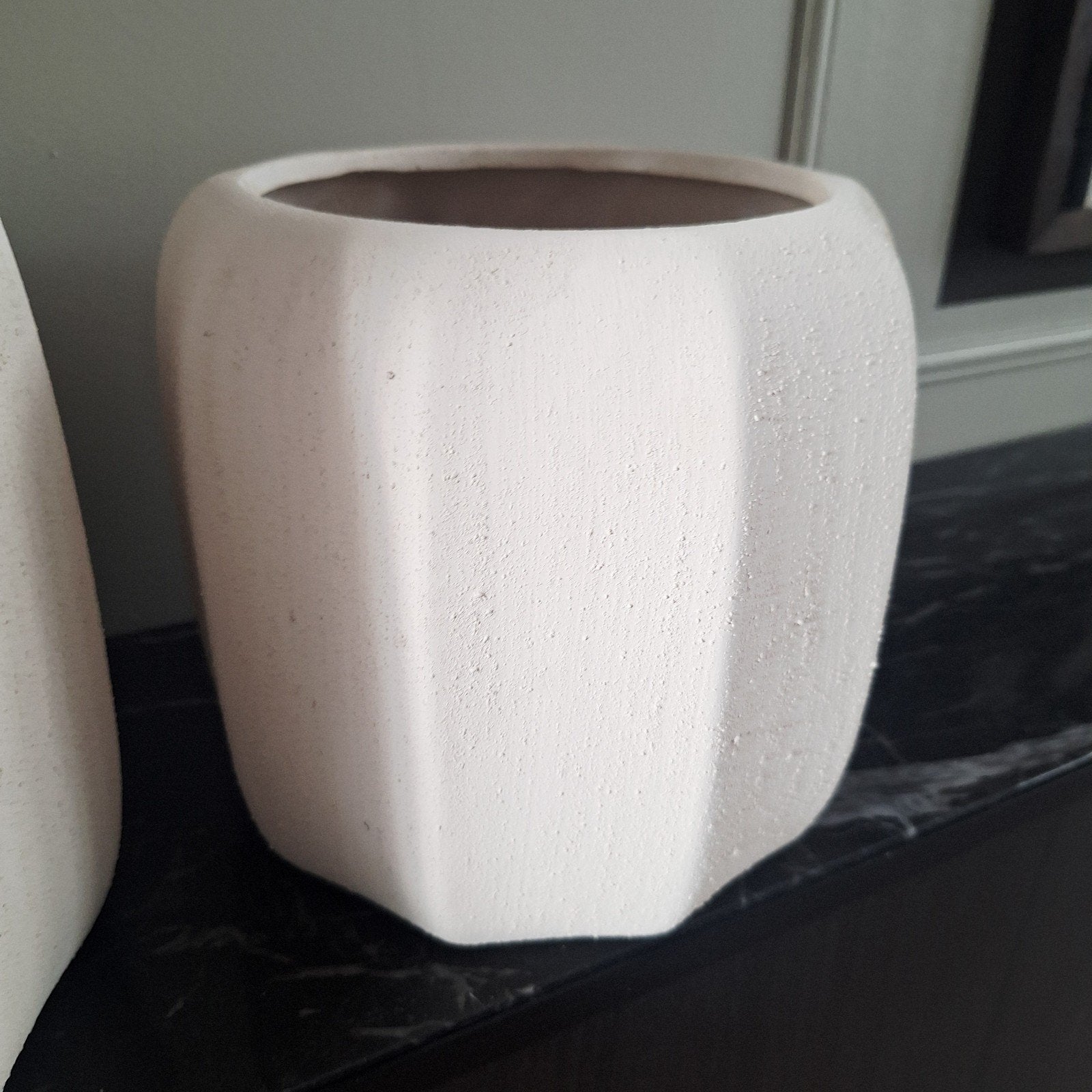 Prachtige ruw matte zandstenen potten bloempotten beige, Nieuw, Ophalen of Verzenden, X, X