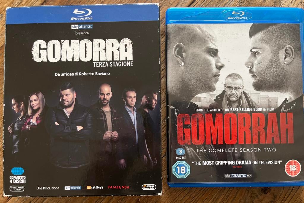 Gomorra Seizoen 2 & 3 Blu-ray Boxset - Misdaadserie, Ophalen of Verzenden, Gebruikt, Thrillers en Misdaad, Boxset