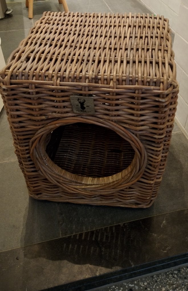 rieten mand rotan huisdier, Ophalen of Verzenden, Zo goed als nieuw