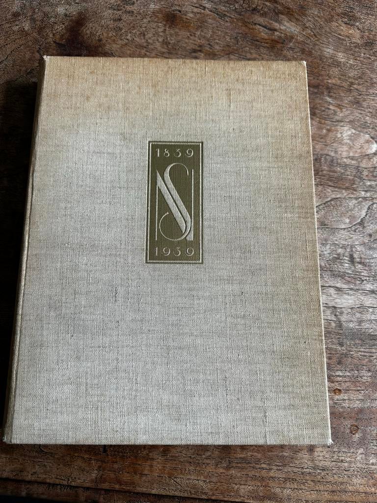 Boek: 100 Jaar Spoorwegen in Nederland (1839-1939), Ophalen of Verzenden, Gelezen, Trein