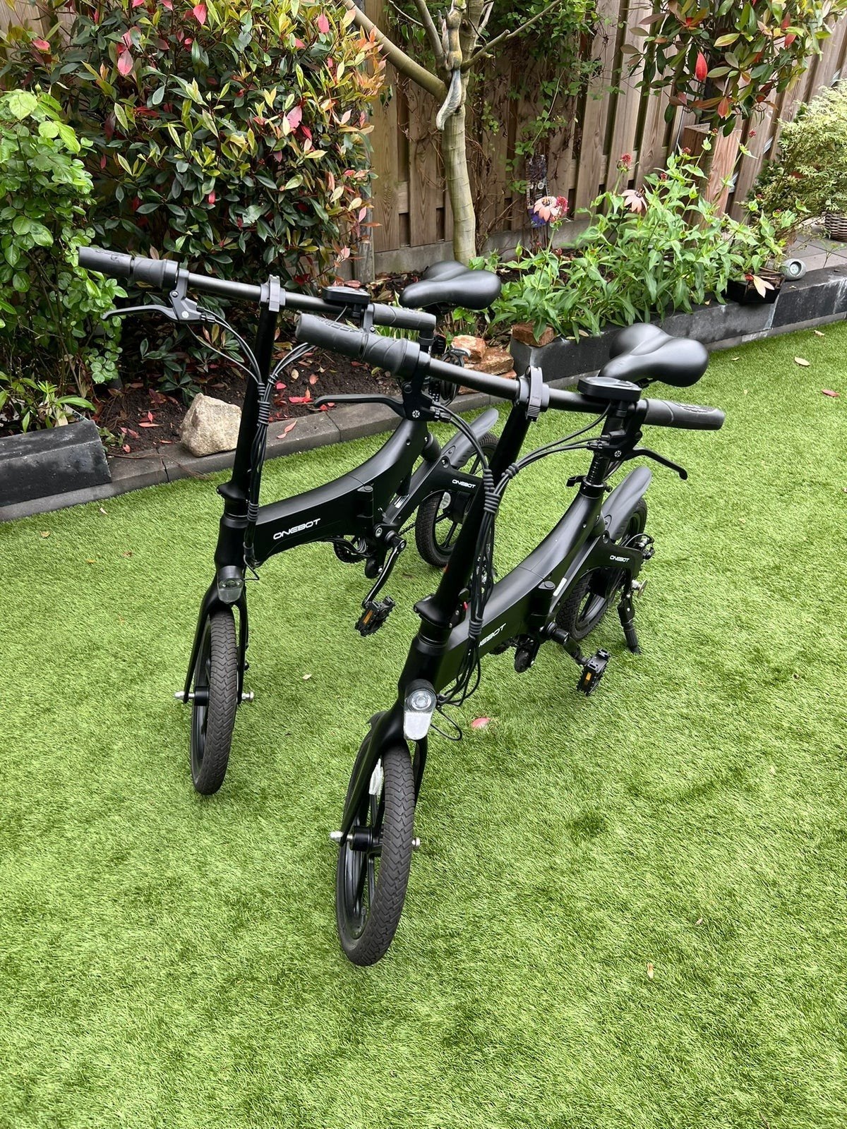 Foto 3 van 2x elektrishe vouwfietsen met ondersteuning