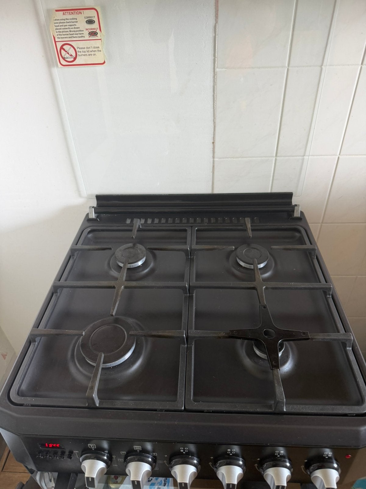 Zo goed als nieuwe gasfornuis met elektrische oven, Ophalen, 60 cm of meer, 4 kookzones, Zo goed als nieuw