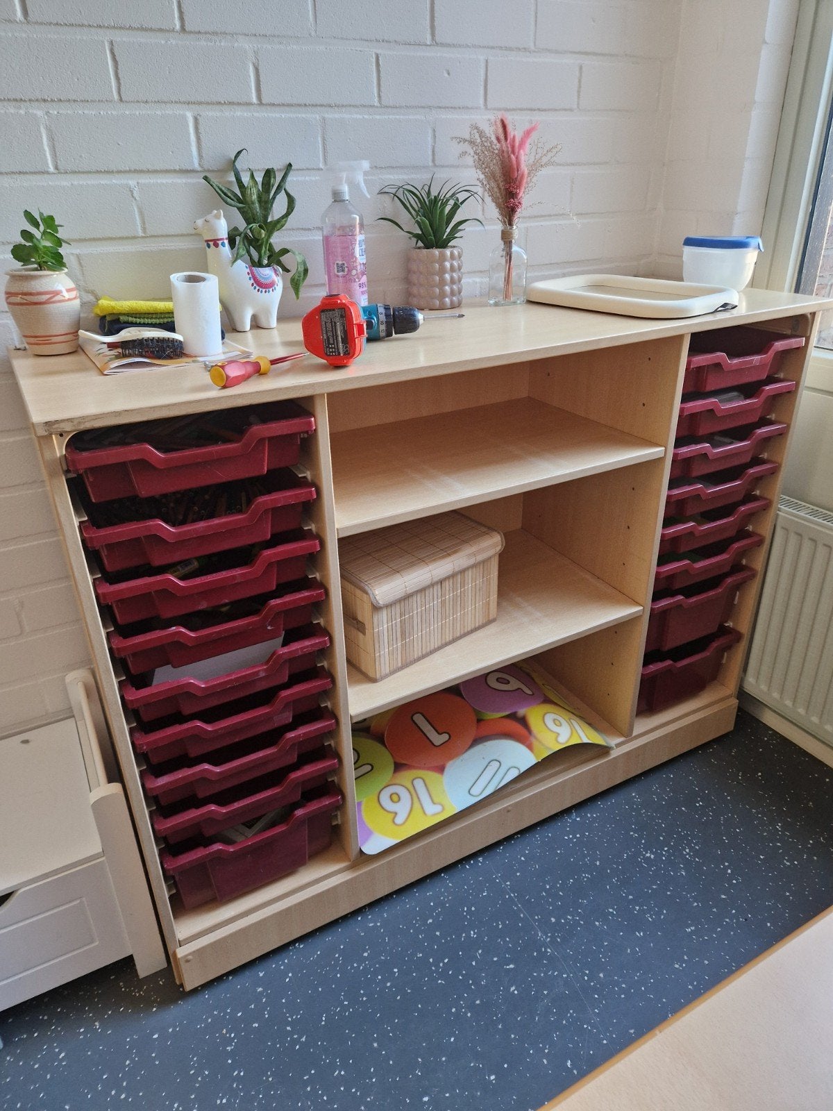 Verrijdbare Ladekast met Lades en Open Vakken - 140x105 cm, 5 laden of meer, Ophalen, 25 tot 50 cm