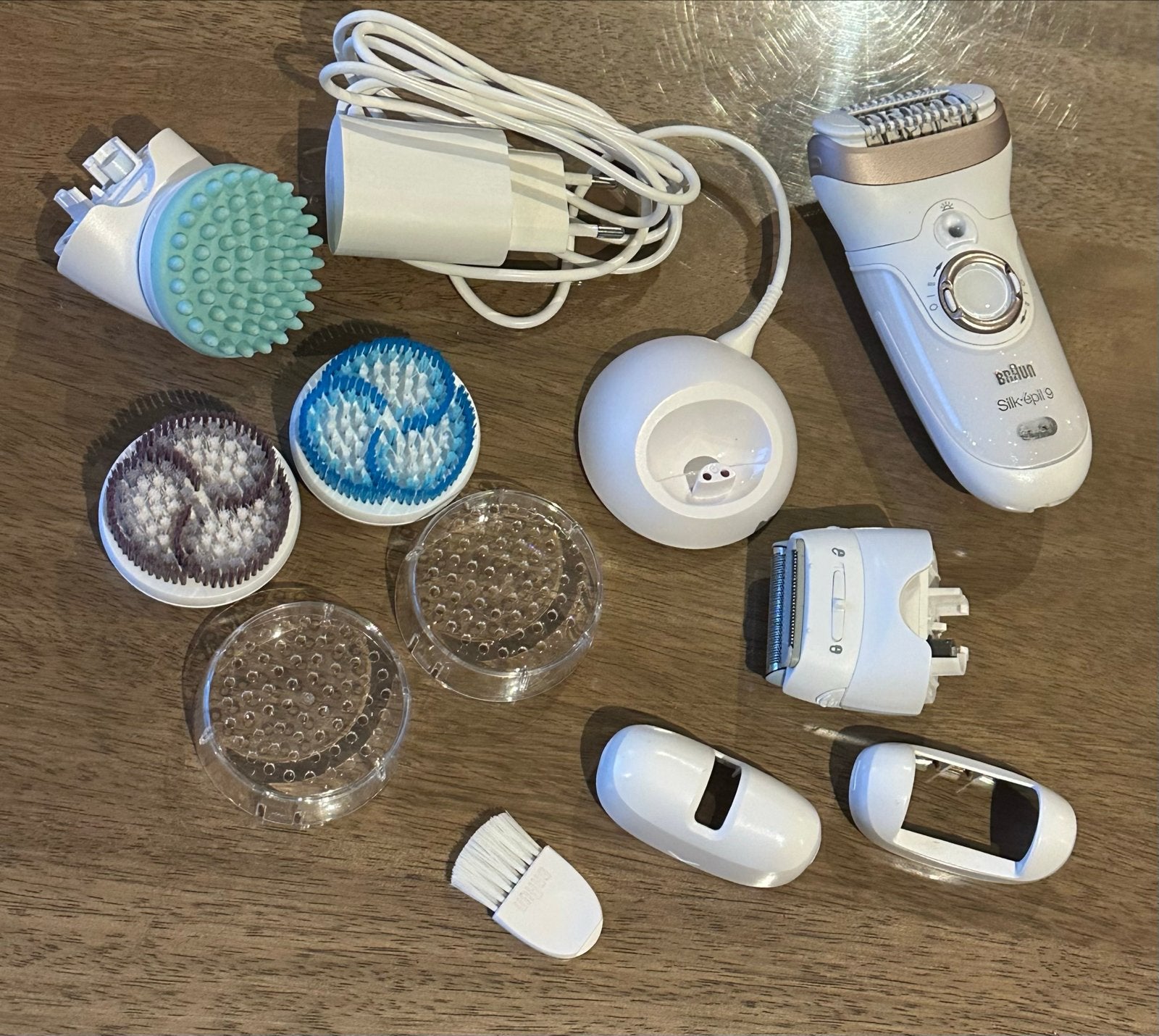 Braun Silk-épil 9 Epilator met accessoires, Ophalen of Verzenden, Gebruikt, Scheren en Epileren