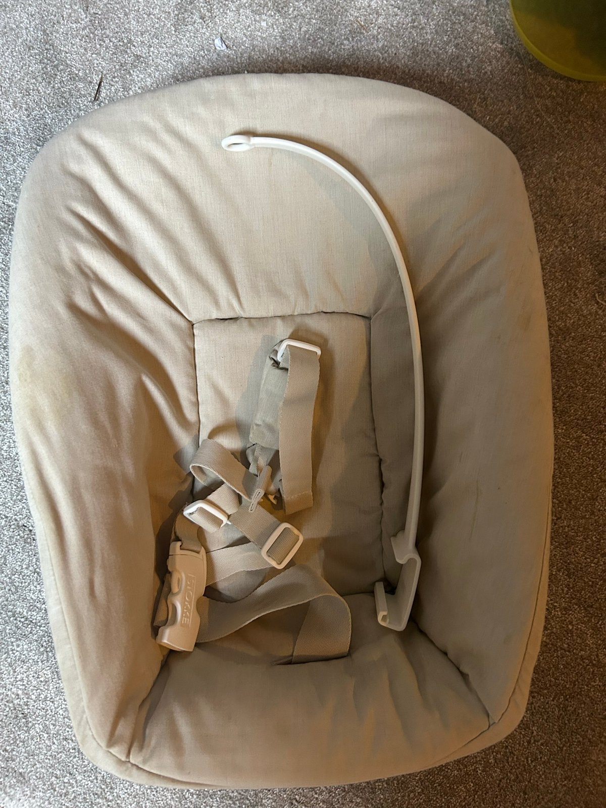 Stokke Wipstoel met gordel en speelboog, Overige merken, Gebruikt, Wipstoel, Ophalen of Verzenden
