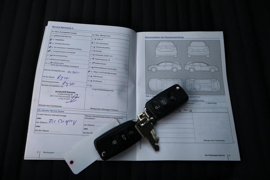 Volkswagen Golf Cabriolet 1.4 TSI Automaat! Stoelverwarming/, Auto's, Volkswagen, Gebruikt, Zwart, 4 cilinders, Traction-control