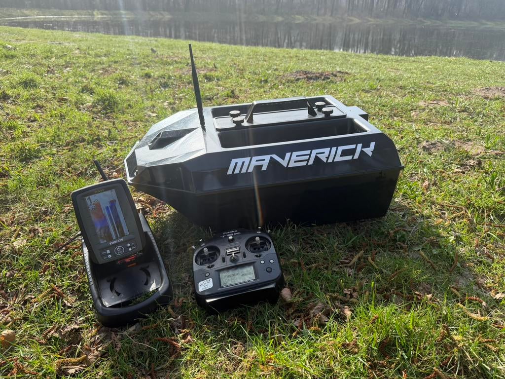 Maverick voerboot goed onderhouden, Watersport en Boten, Hengelsport | Karpervissen, Ophalen, Zo goed als nieuw, Overige typen