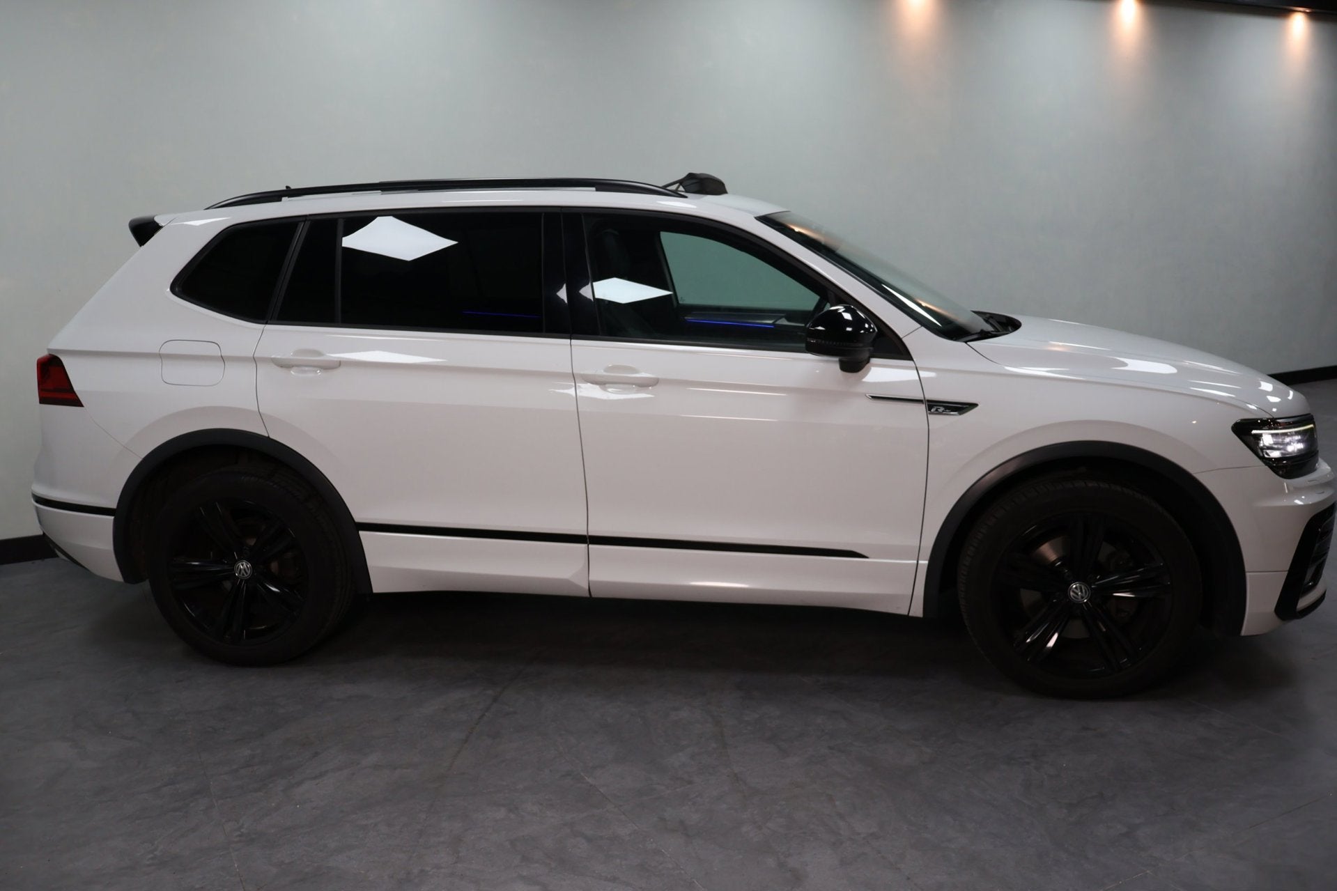 Volkswagen Tiguan Allspace 2.0 TSI 4Motion Highline Business, Auto's, Automaat, Gebruikt, Euro 6, 1984 cc