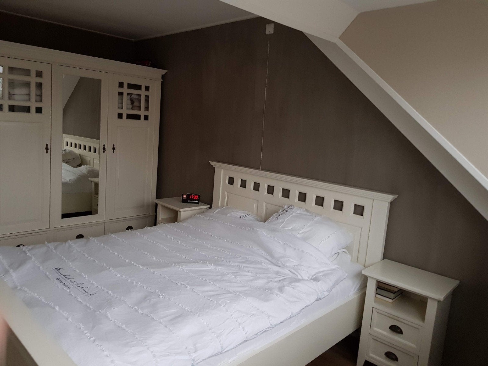 Slaapkamer Tweepersoonsbed + nachtkastjes + kledingkast, Ophalen, Gebruikt, Tweepersoons