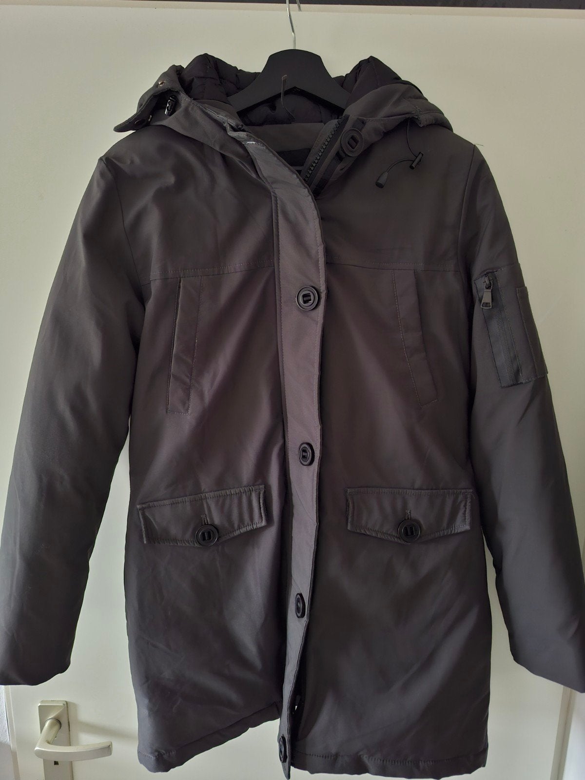 Winterjas, Ophalen of Verzenden, Zo goed als nieuw, Maat 38/40 (M), Zwart
