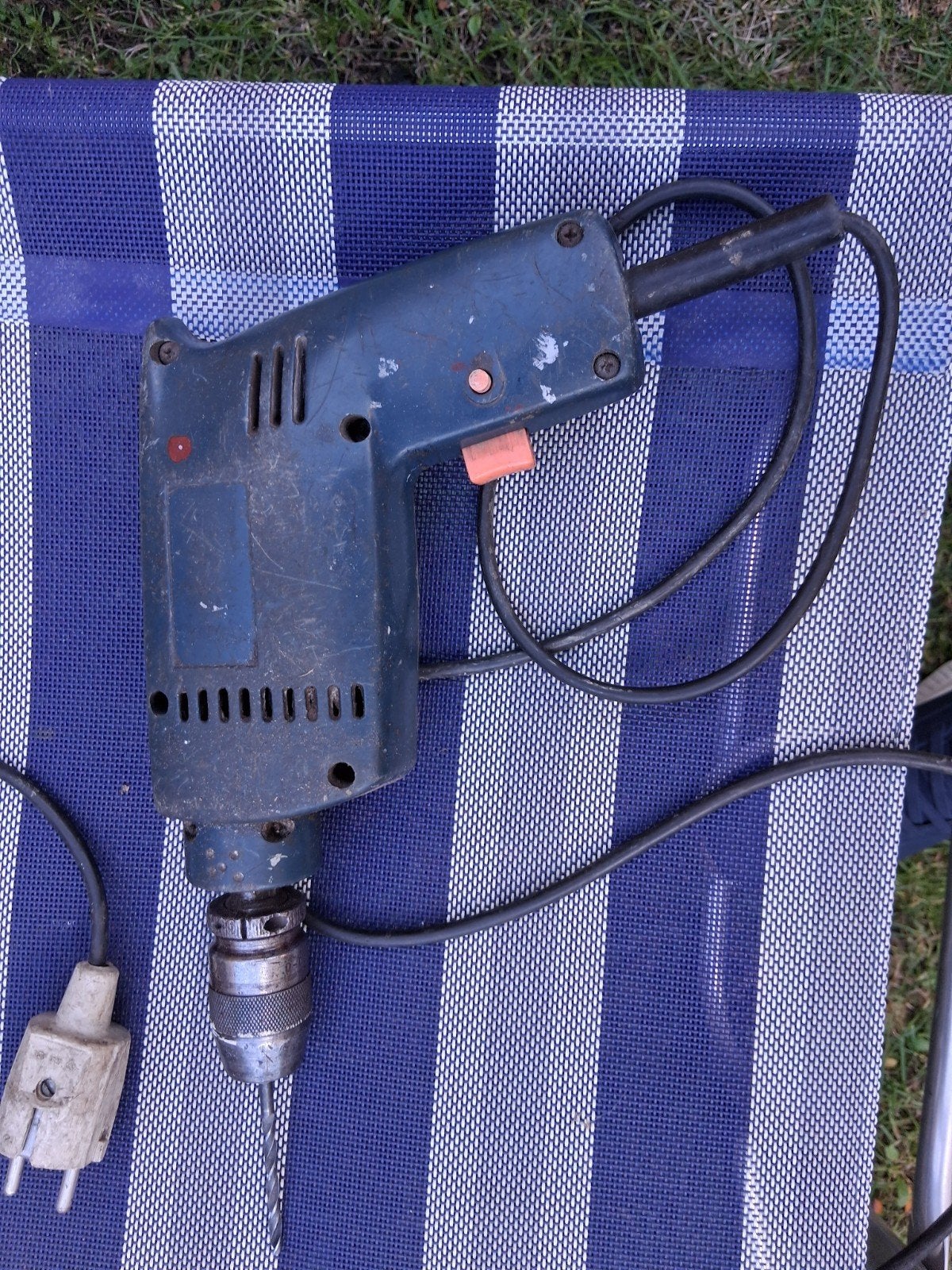 Oude Boormachine - Functioneel en Robuust, Ophalen, Gebruikt, Minder dan 400 watt, Boormachine