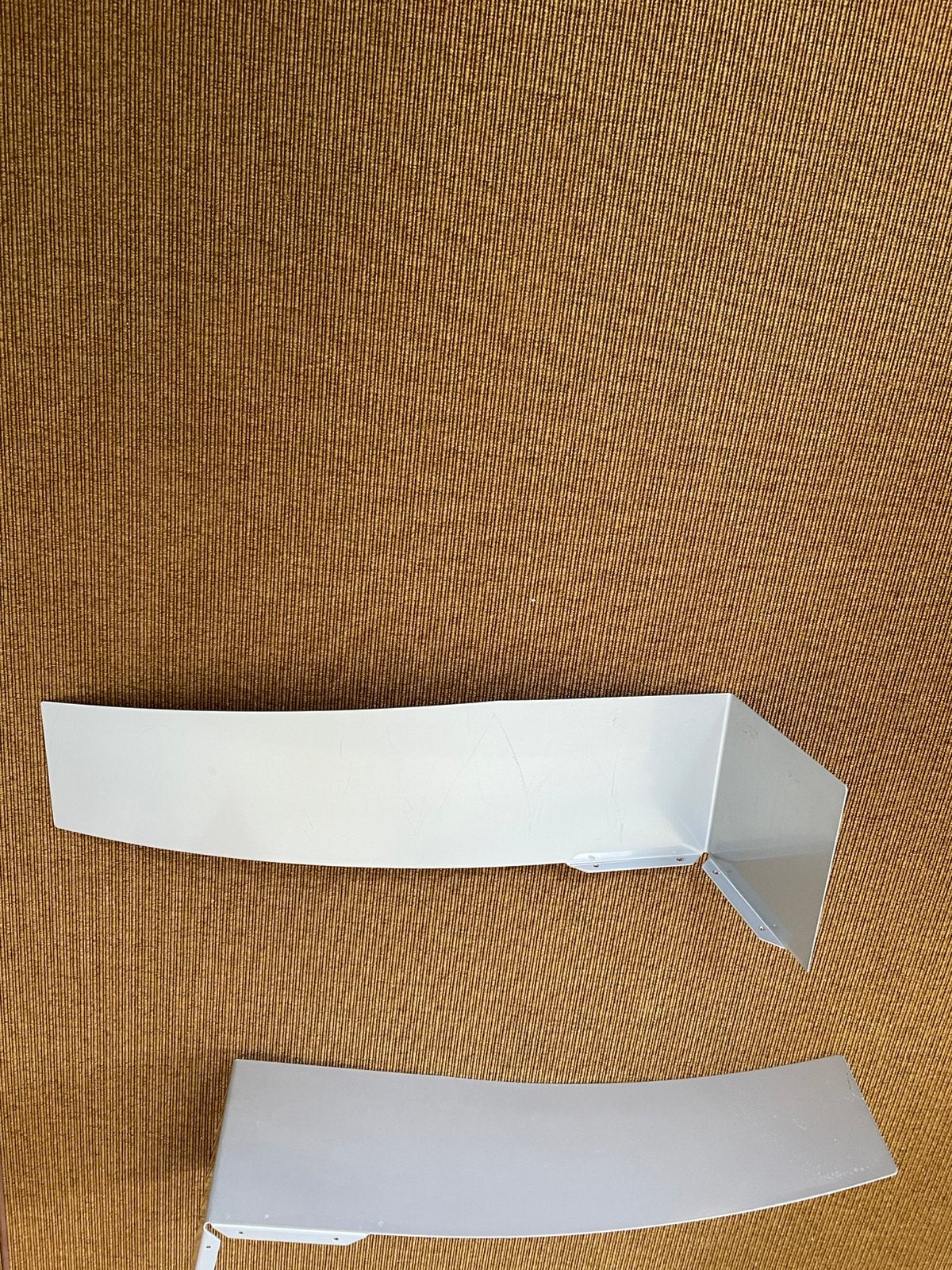 IKEA Kirp, metalen boeken/wandplank., Huis en Inrichting, Woonaccessoires | Wandplanken en Boekenplanken, Ophalen, Gebruikt