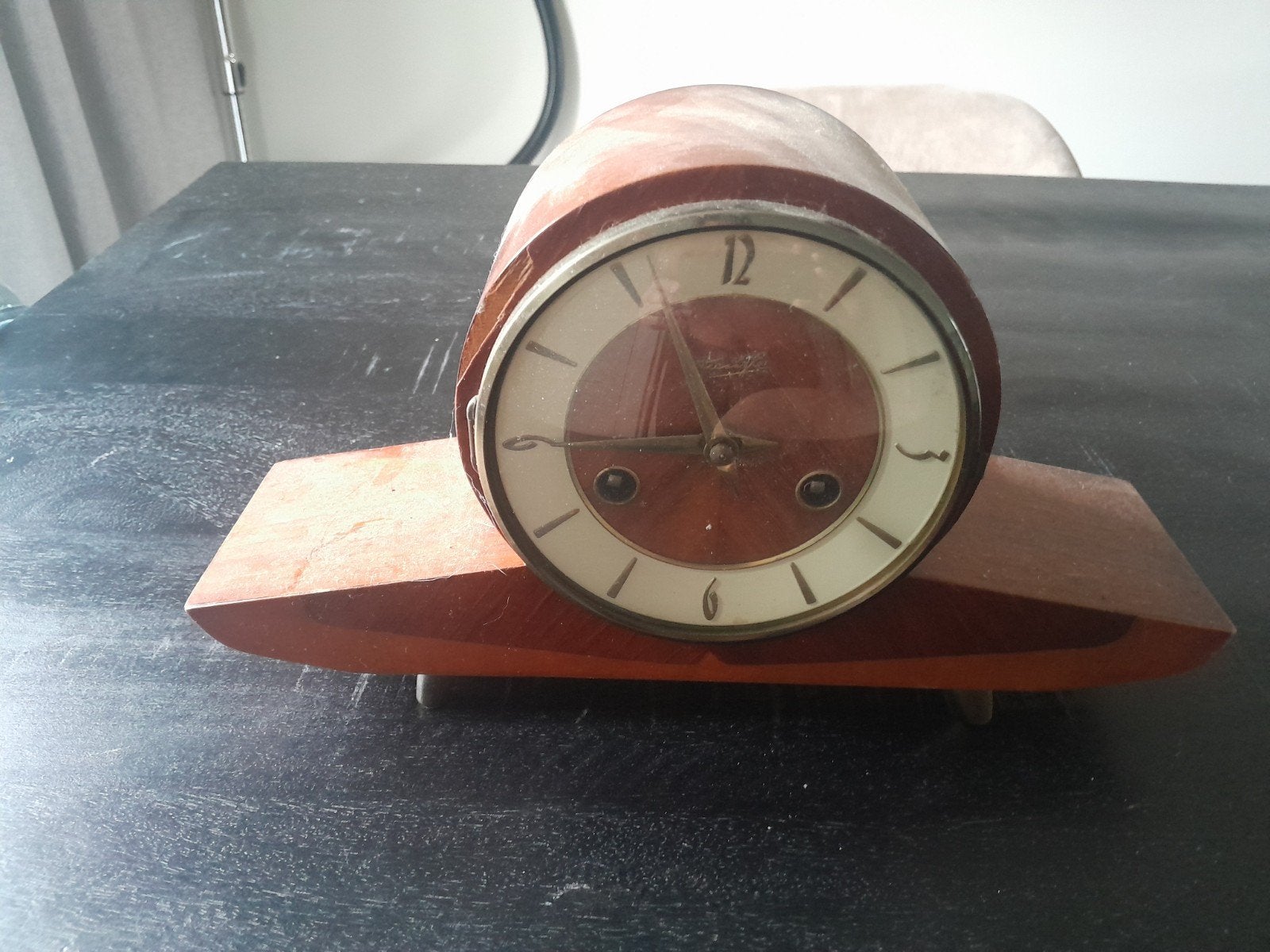 Antieke houten tafelklok - Vintage design, Ophalen of Verzenden