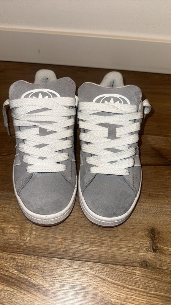 Adidas campus echte grijs, Ophalen, Grijs, Sneakers of Gympen, Zo goed als nieuw