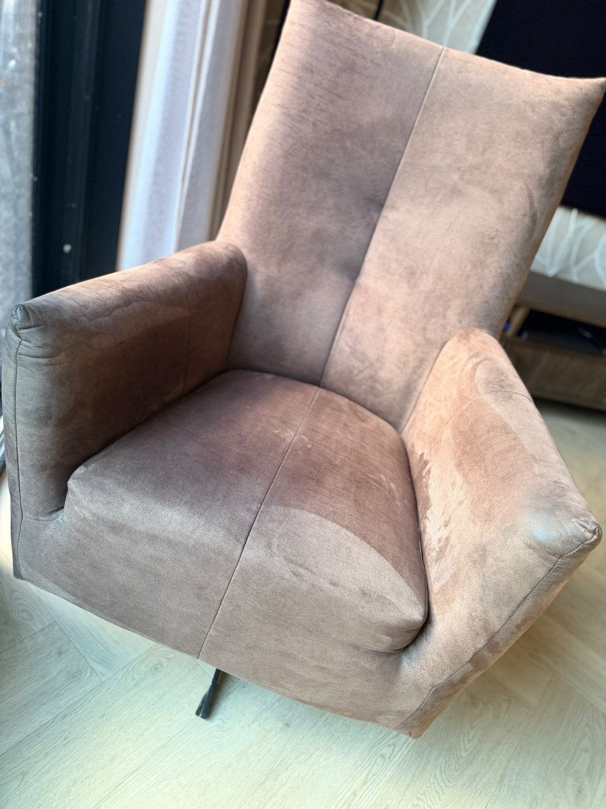 Mooie cognac kleurige fauteuil, Ophalen, Gebruikt, Overige materialen, 50 tot 75 cm