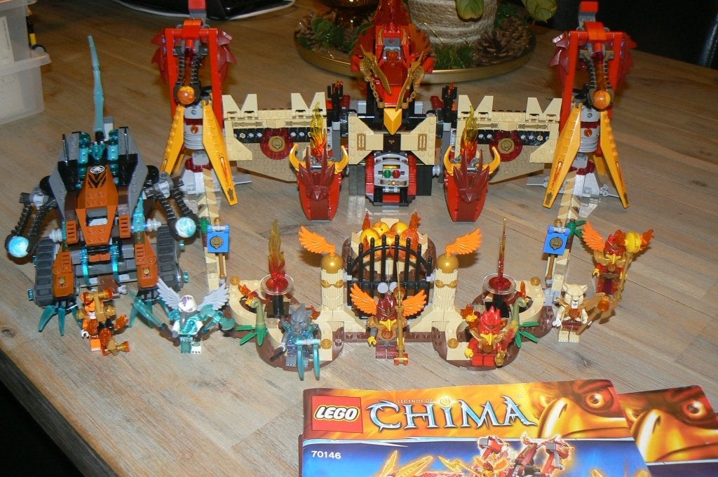 Te koop: Lego Chima Fenix tempel / Vuurtempel 70146 + boeken, Gebruikt, Lego, Compleet, Ophalen of Verzenden