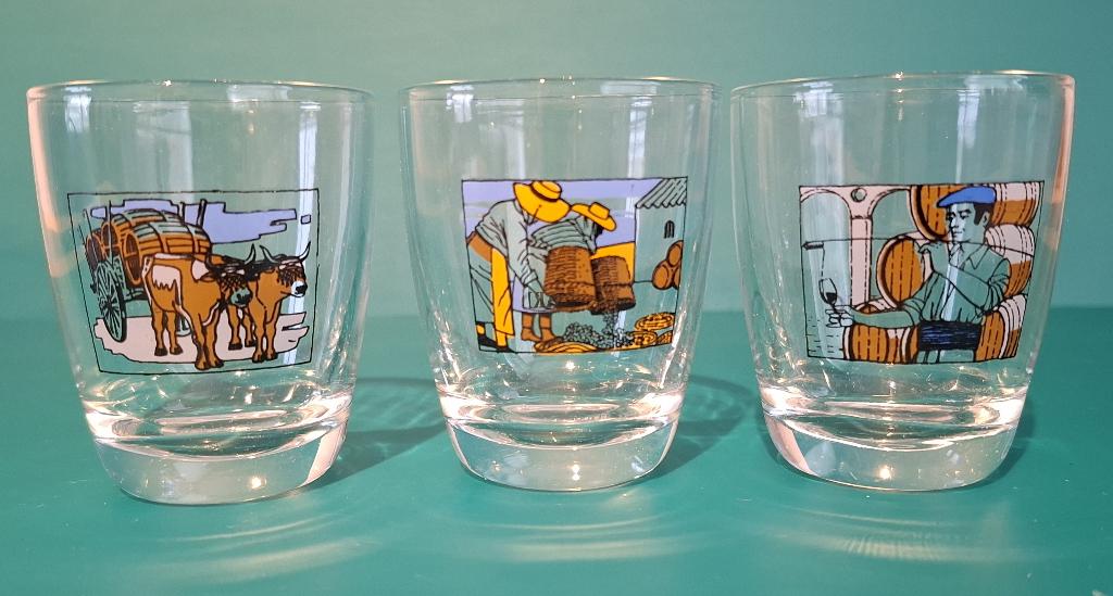 borrel glaasjes Tarno, Verzamelen, Glas en Borrelglaasjes, Zo goed als nieuw, Borrel- of Shotglas, Verzenden