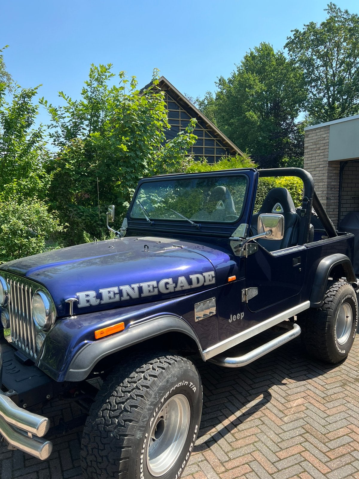 Jeep CJ7 van 1982 dus belastingvrij, Auto's, Zwart, 4200 cc, CJ, Blauw