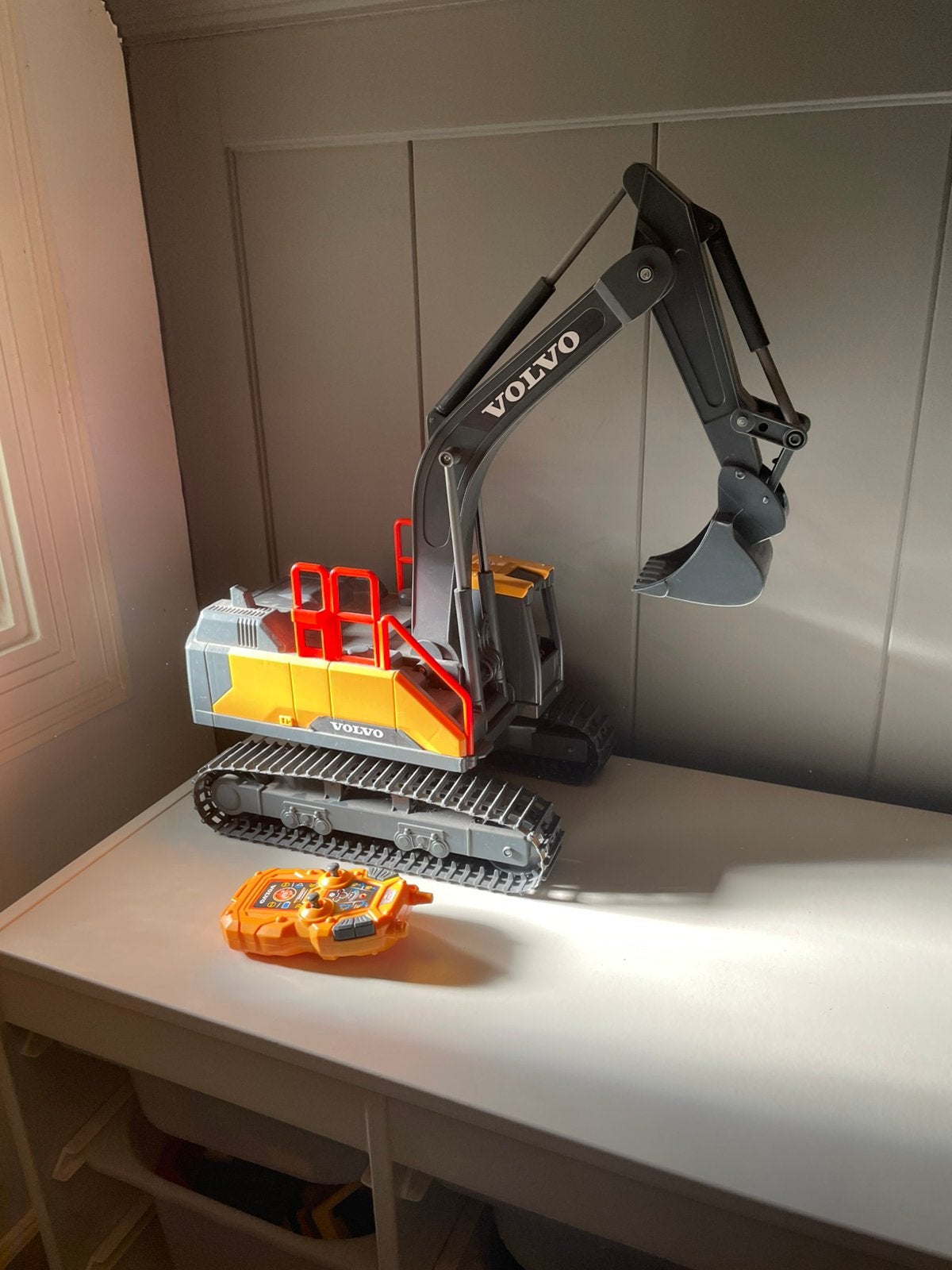 Volvo graafmachine, Ophalen, Zo goed als nieuw