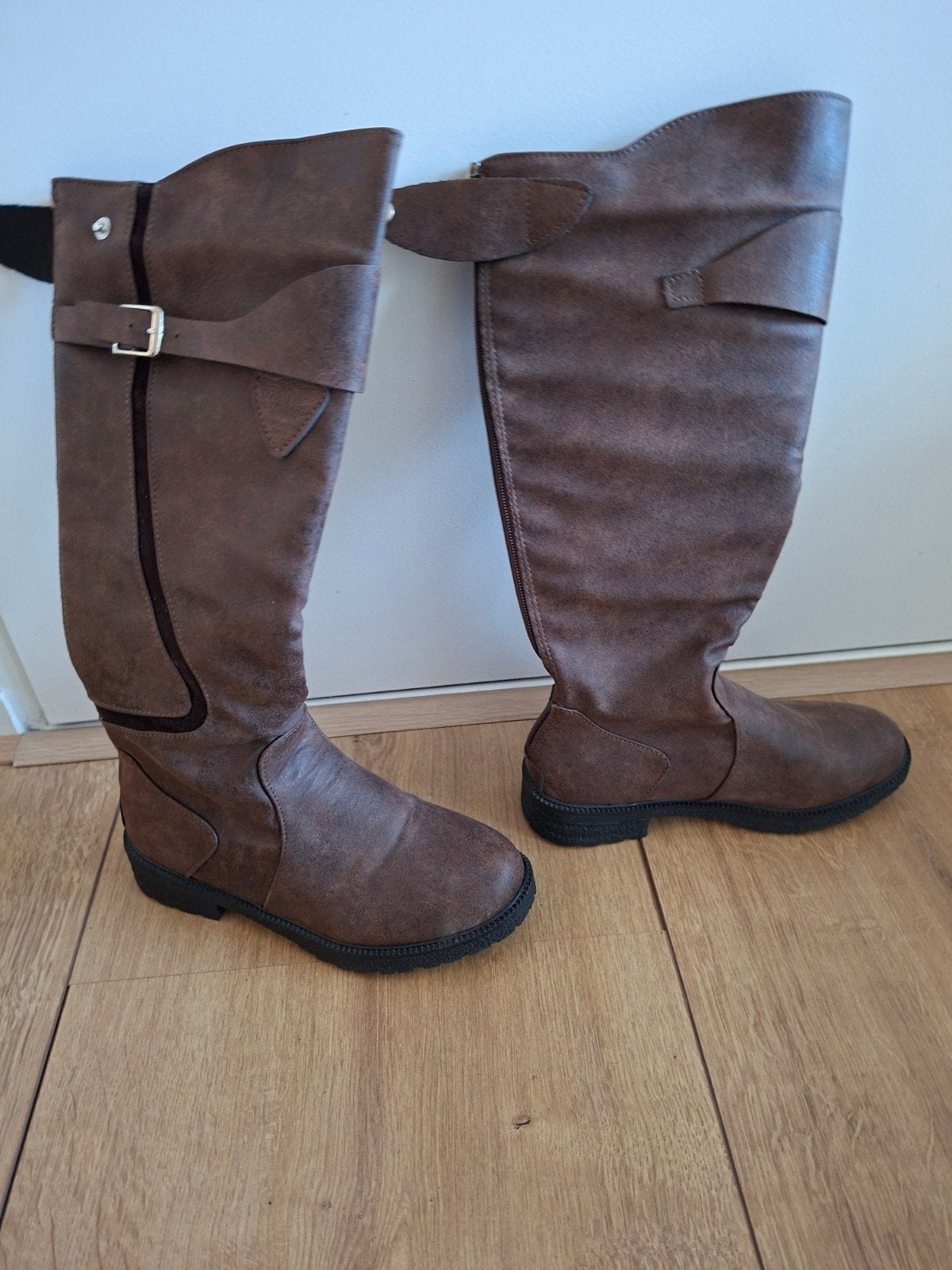 Winter Laarzen, Ophalen of Verzenden, Zo goed als nieuw, Bruin, Hoge laarzen