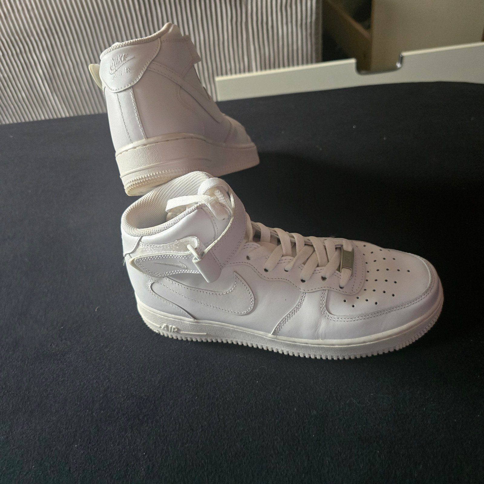 te koop schoenen maat 41, Ophalen, Wit, Hoge Nikes, Gedragen